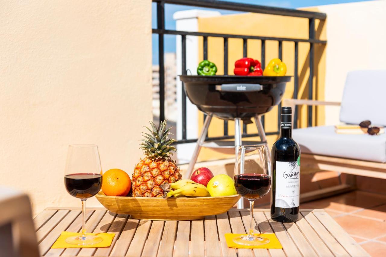 1314 Fabulous 2 Bedroom Accommodation Roof Terrace カジャオ・サルバヘ エクステリア 写真